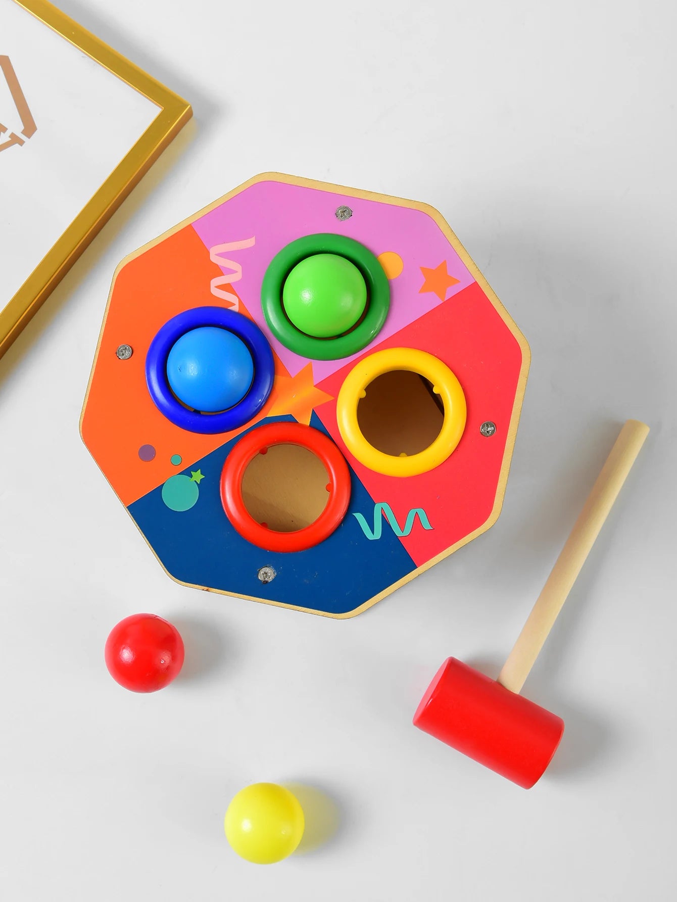 Montessori Wooden Hammering Toy - Develop Fine Motor Skills & Educational Fun for Toddlers!