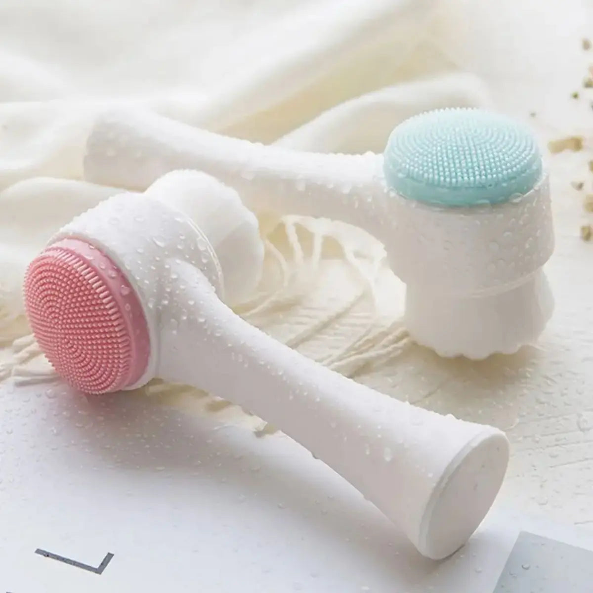 Silicone 2-in-1 Facial Cleansing Brush - Exfoliate, Massage, & Revitalize Unscented Skin Care